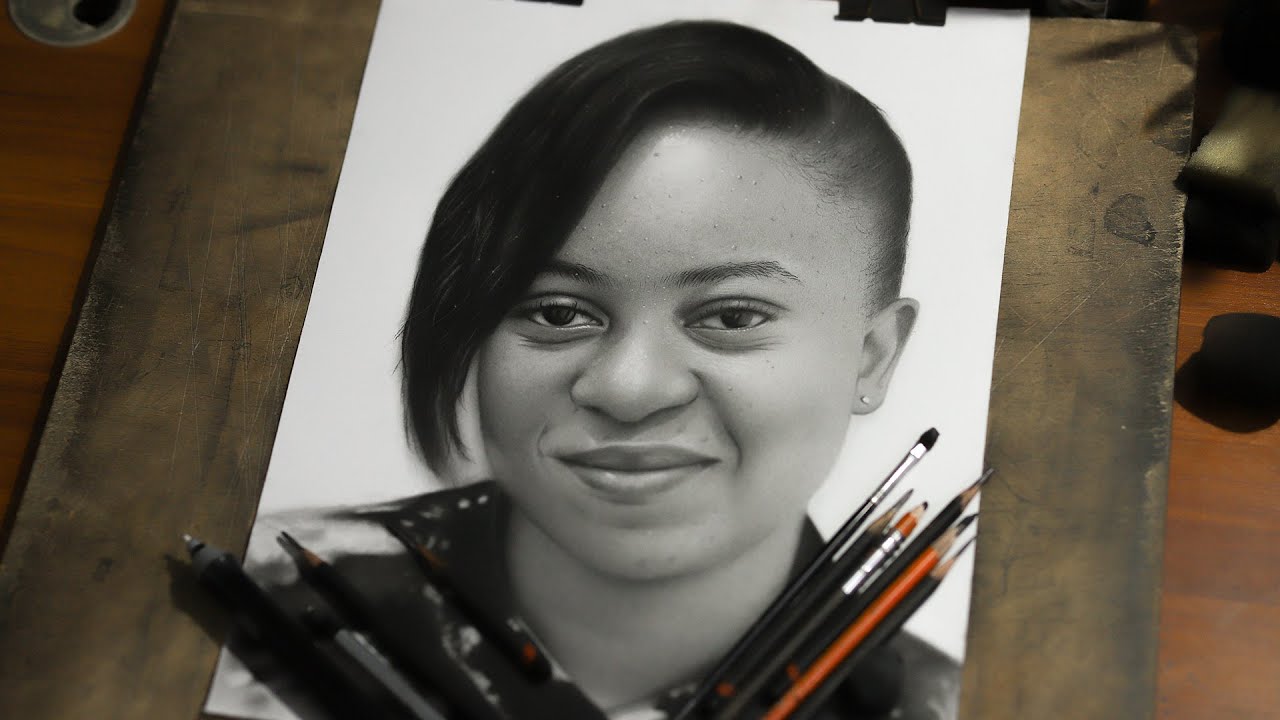 How to Draw Realistic Portrait with Charcoal and Graphite Pencil