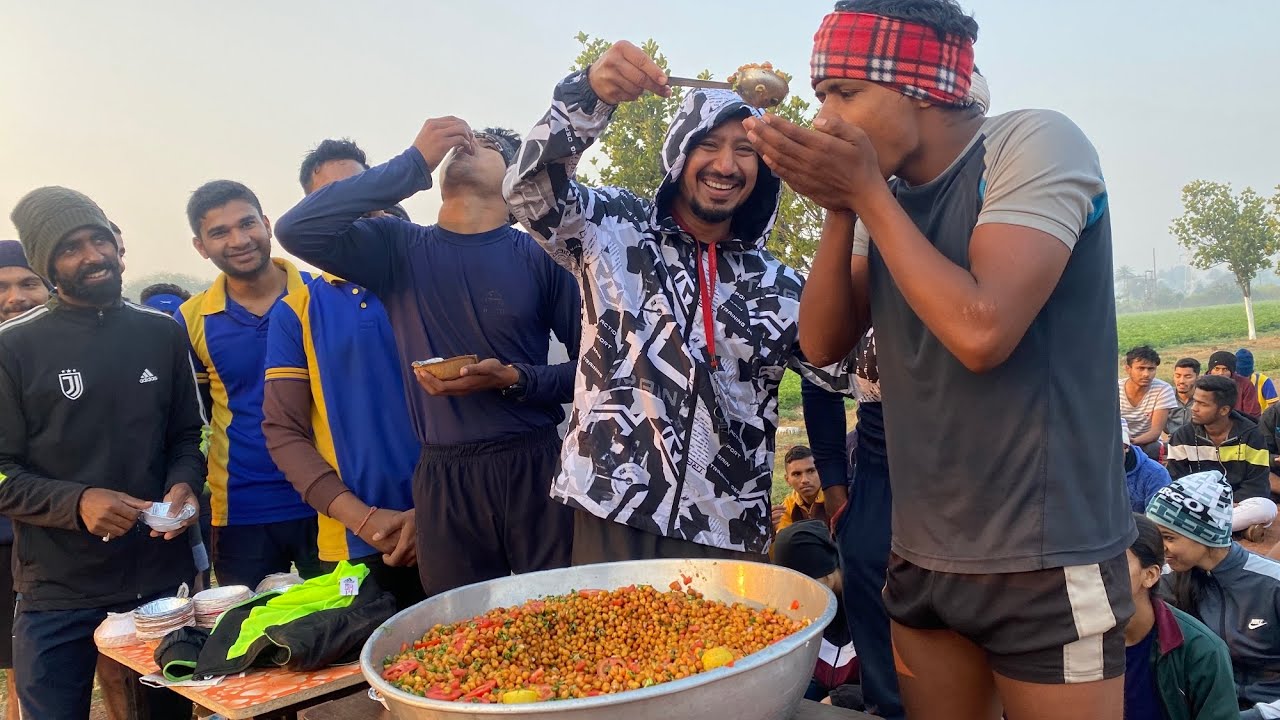 चने पीने लगा ये लड़का 😡 सबकी Diet खा गया 😱￼