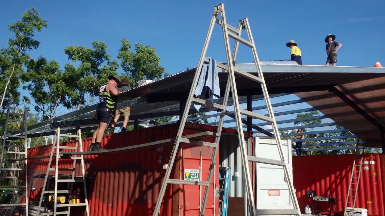 Structure de toit de maison conteneurs