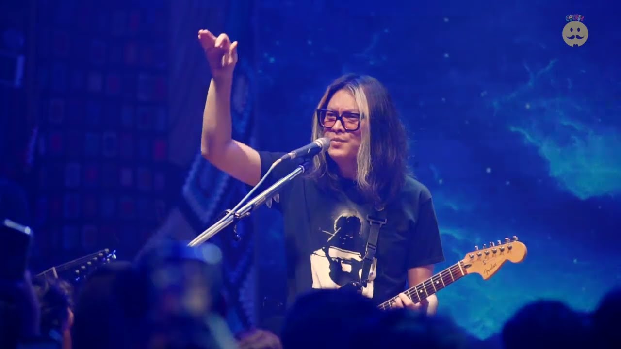 คืนที่ฟ้าสว่าง   The Yers Live in Camperbar Phitsanulok