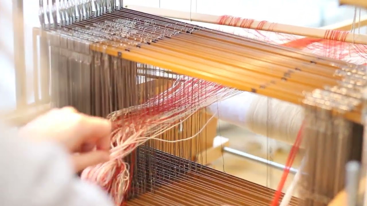 DSKD - Tutorial 03 - Leno Weaving - Threading the loom