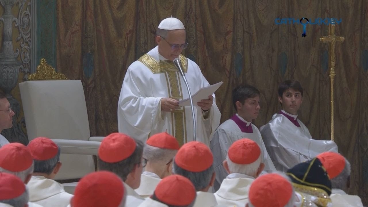 La prima omelia di Papa Leone XIV nella Cappella Sistina con i Cardinali