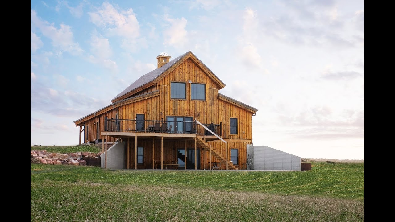 Rustic Barn Home Tour