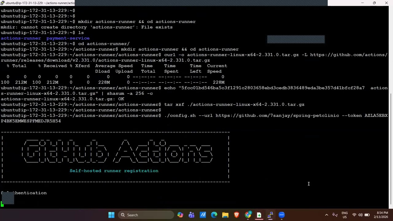 GitHub Actions Runners: управляемые и саморазмещаемые средства запуска приложений.