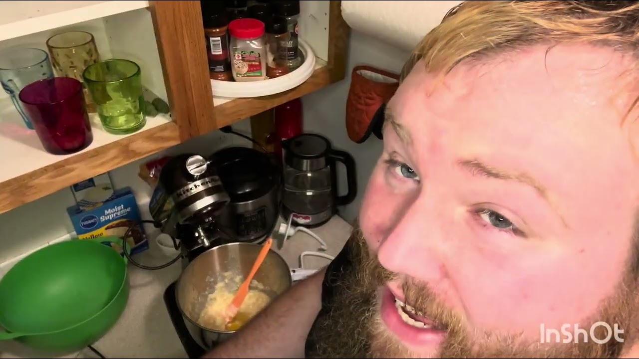 Fat guy Moist cake