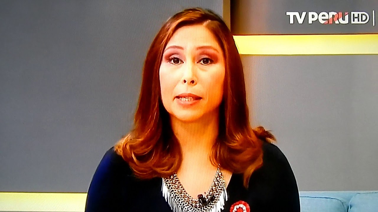 LA TIA CARLA HARADA - PECHUGONA