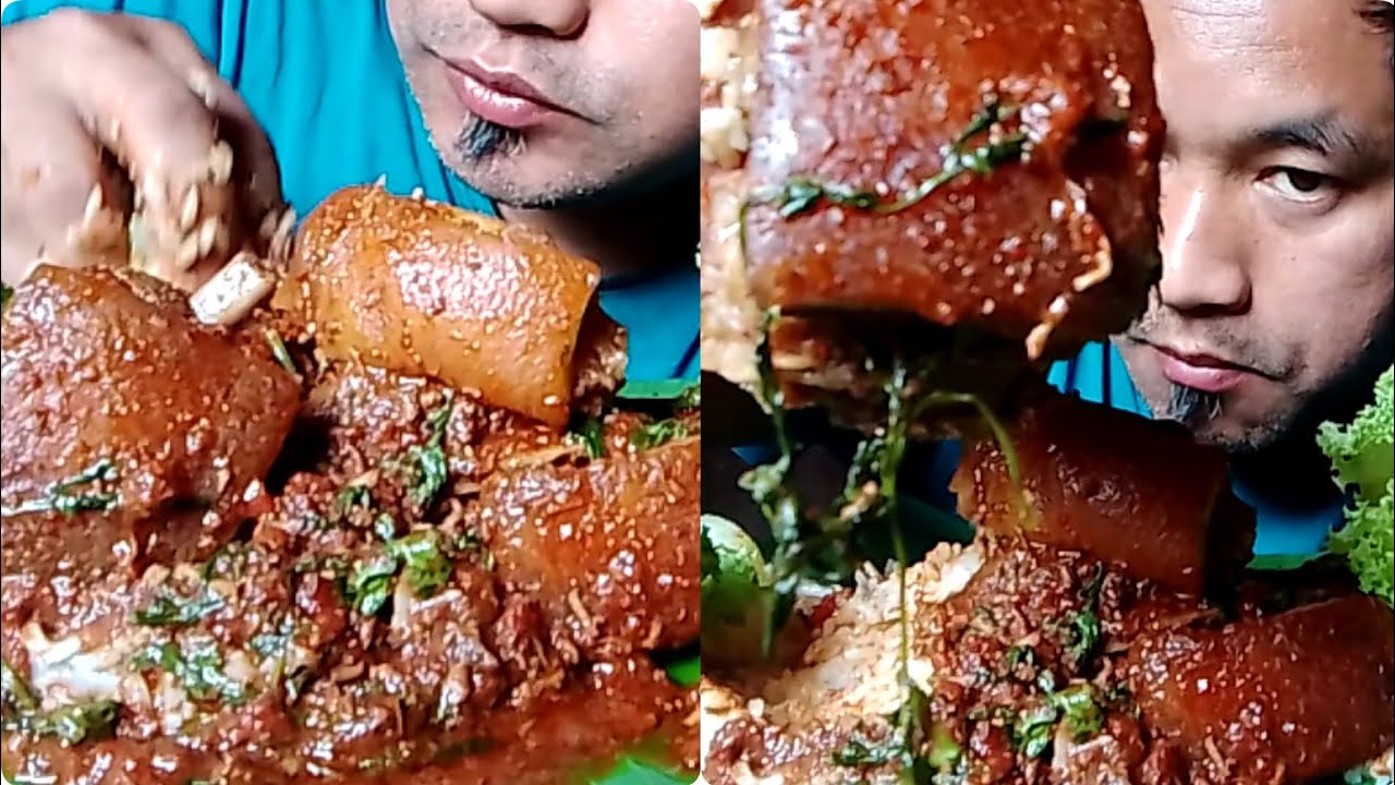 Eating special pork curry mukbang 
