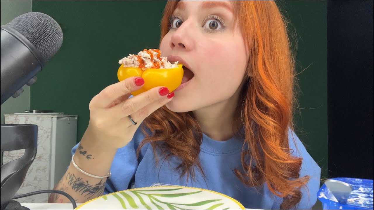 Acompañame a cenar, va? -María ASMR