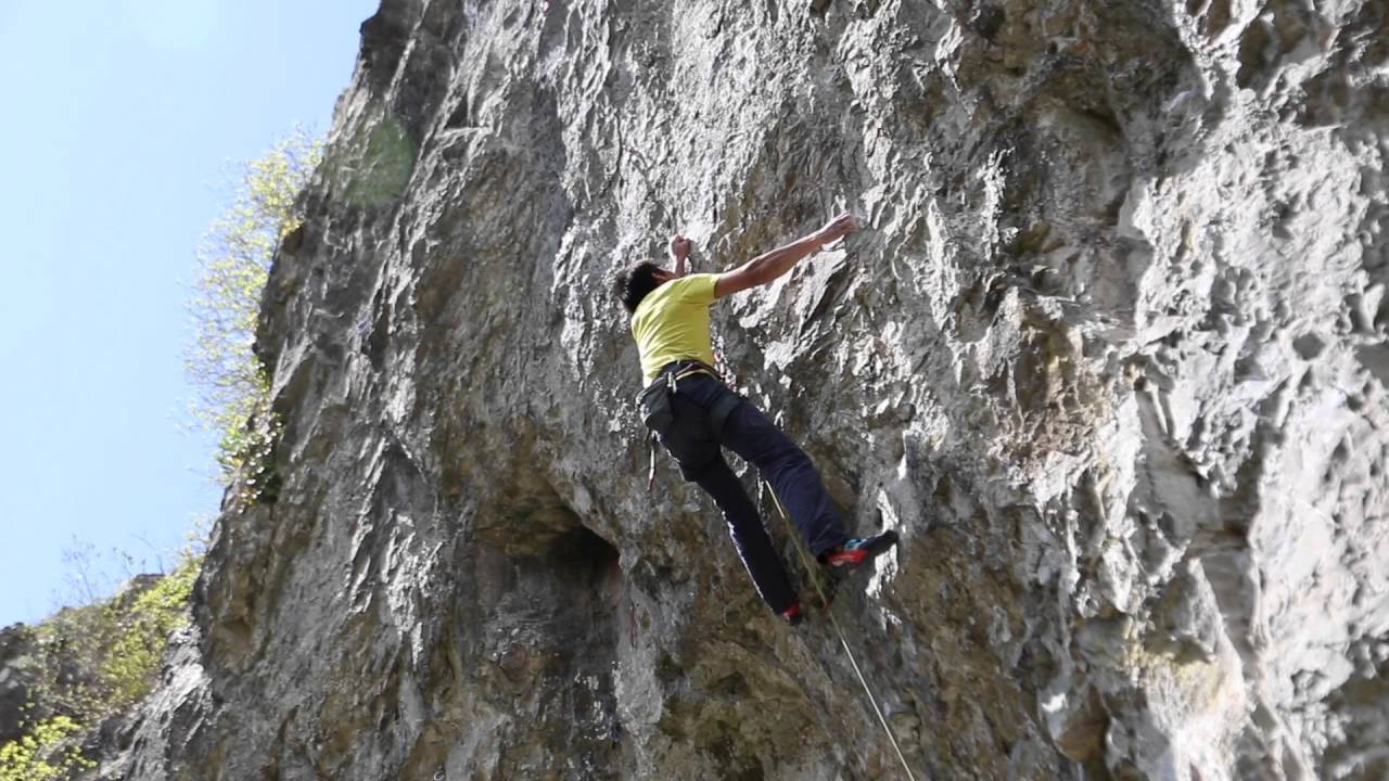 Right hand man 8a