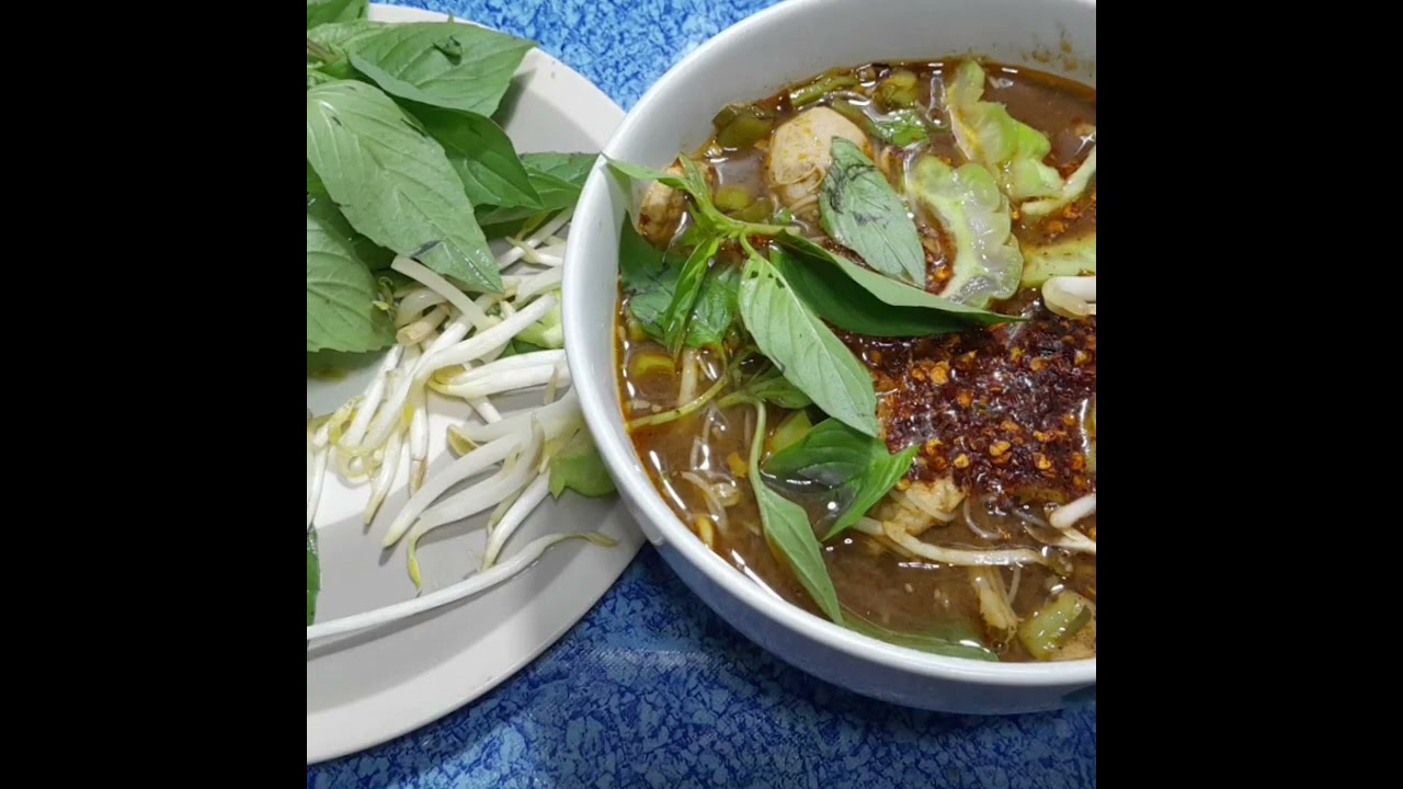 ก๋วยเตี๋ยวน้ำตกหมูค่ะ@ประดิษฐ์ขาย สู่ทำ