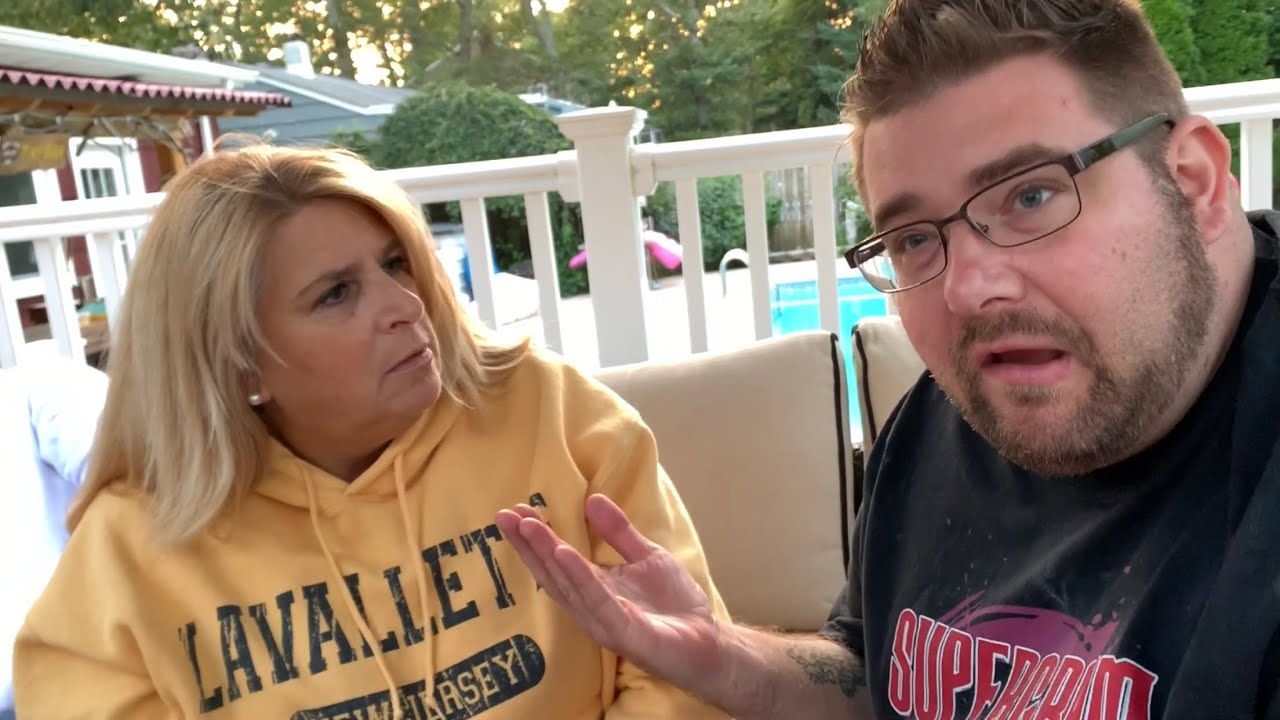 My MOM Disowns My Brother DUHOP in A TEXT!