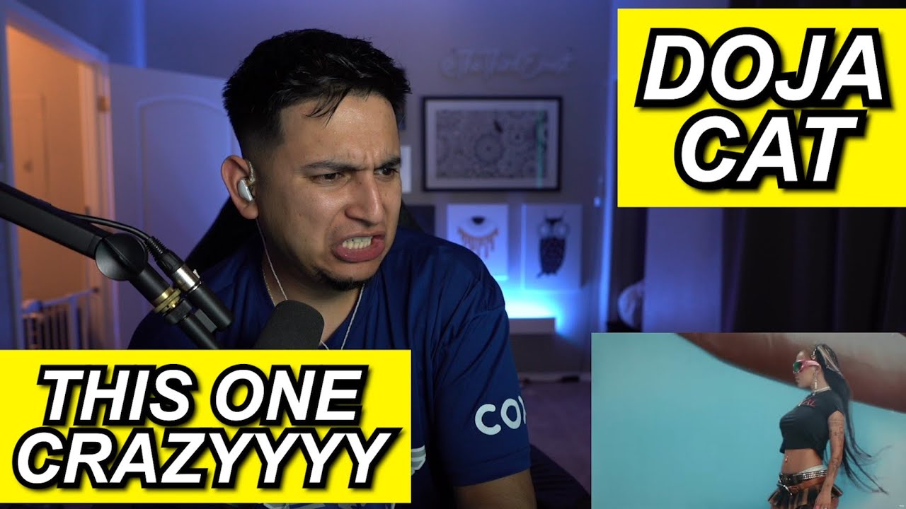 WEIRD AHHH VIDEO LMAO | DOJA CAT 'PAINT THE TOWN RED' FIRST REACTION!!