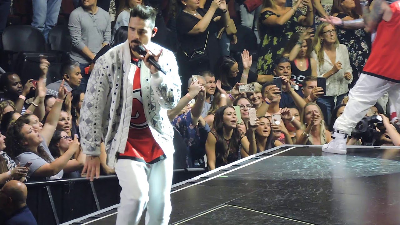 Backstreet Boys- Don't Go Breaking My Heart Newark 9.15.19