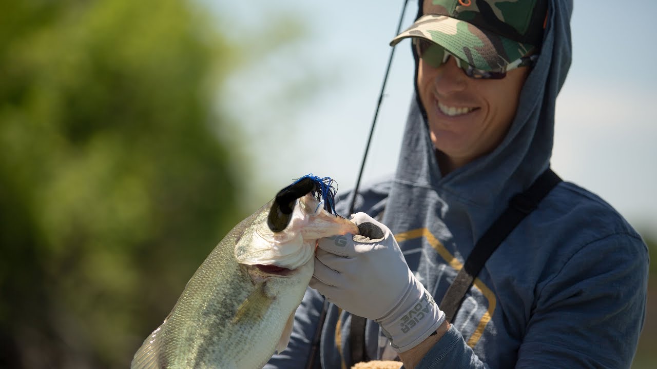 Fishing My Favorite Lure for Post Spawn Bass