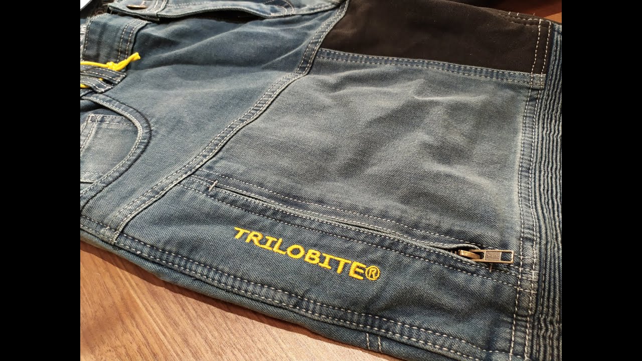 Nuevos Pantalones Vaqueros para moto TRILOBITE Parado 661