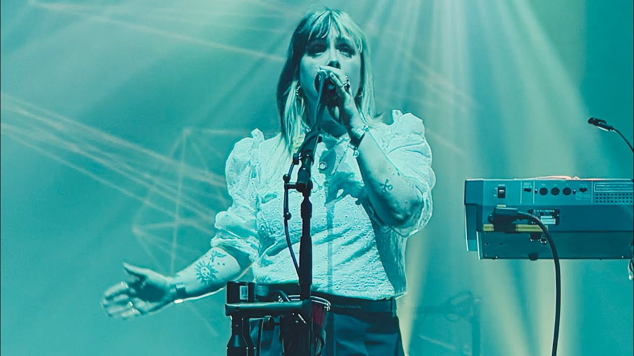 Alison by Slowdive (Live in Toronto)
