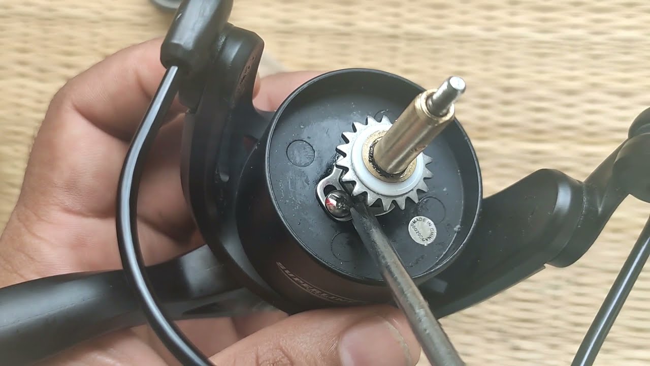 REPARACIÓN de PENN Pursuit III Carrete de pesca de spinning (reel maintenance)