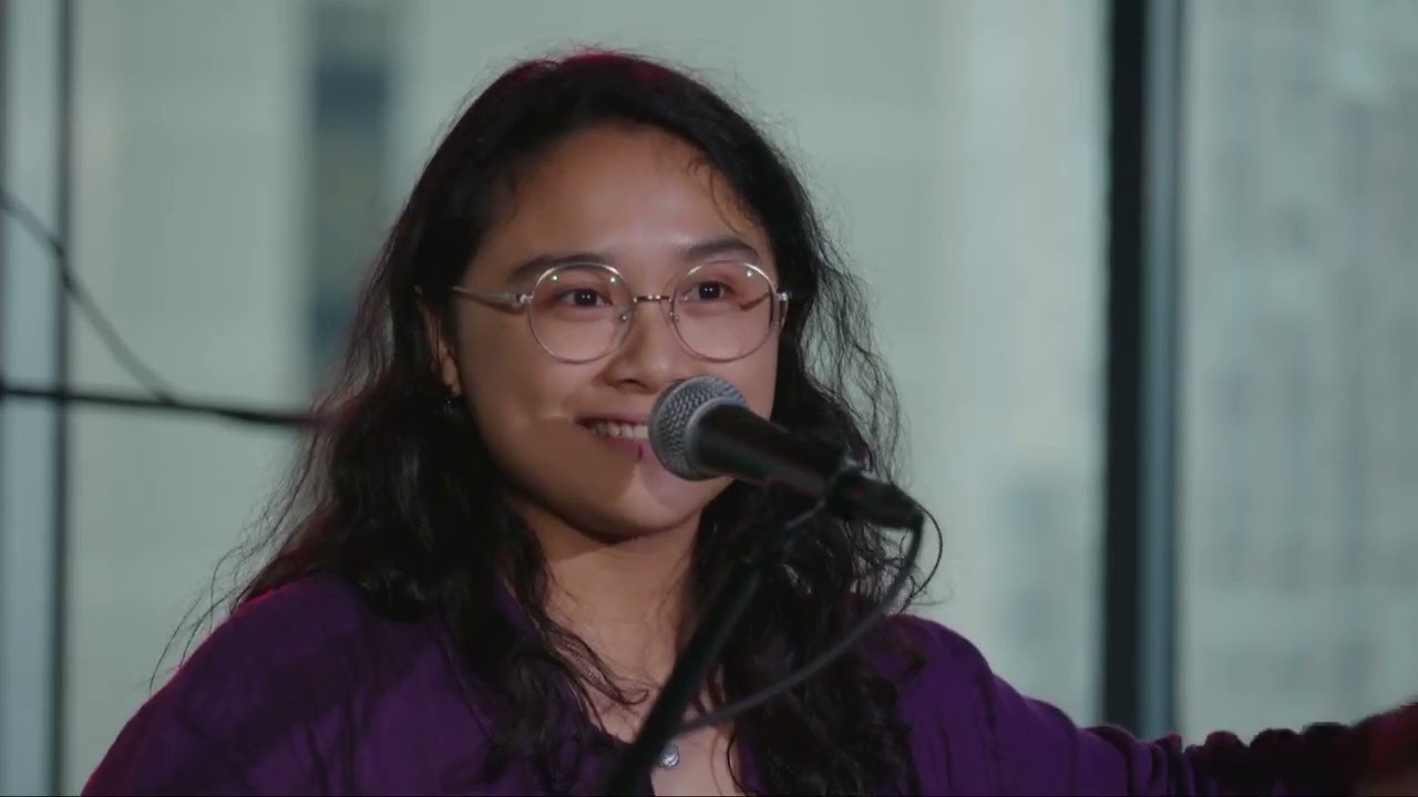 Трансляция Jay Som на Stereogum Sessions (2019)