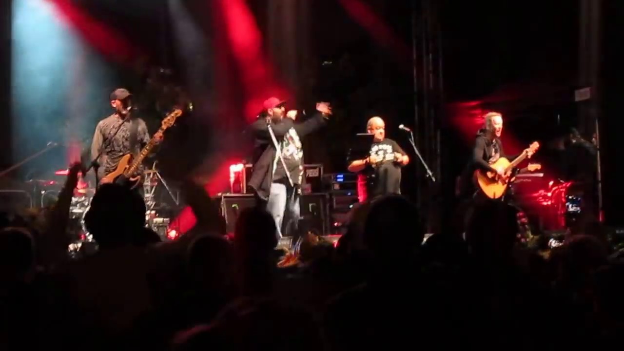 Pyskowice - 03.09.2017 - Dożynki z Radiem Silesia - Zespół Piersi - Początek koncertu - Bałkanica