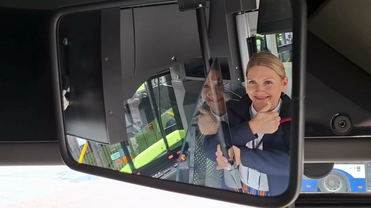 Autobusa vadītājs, kurš mīl savu darbu