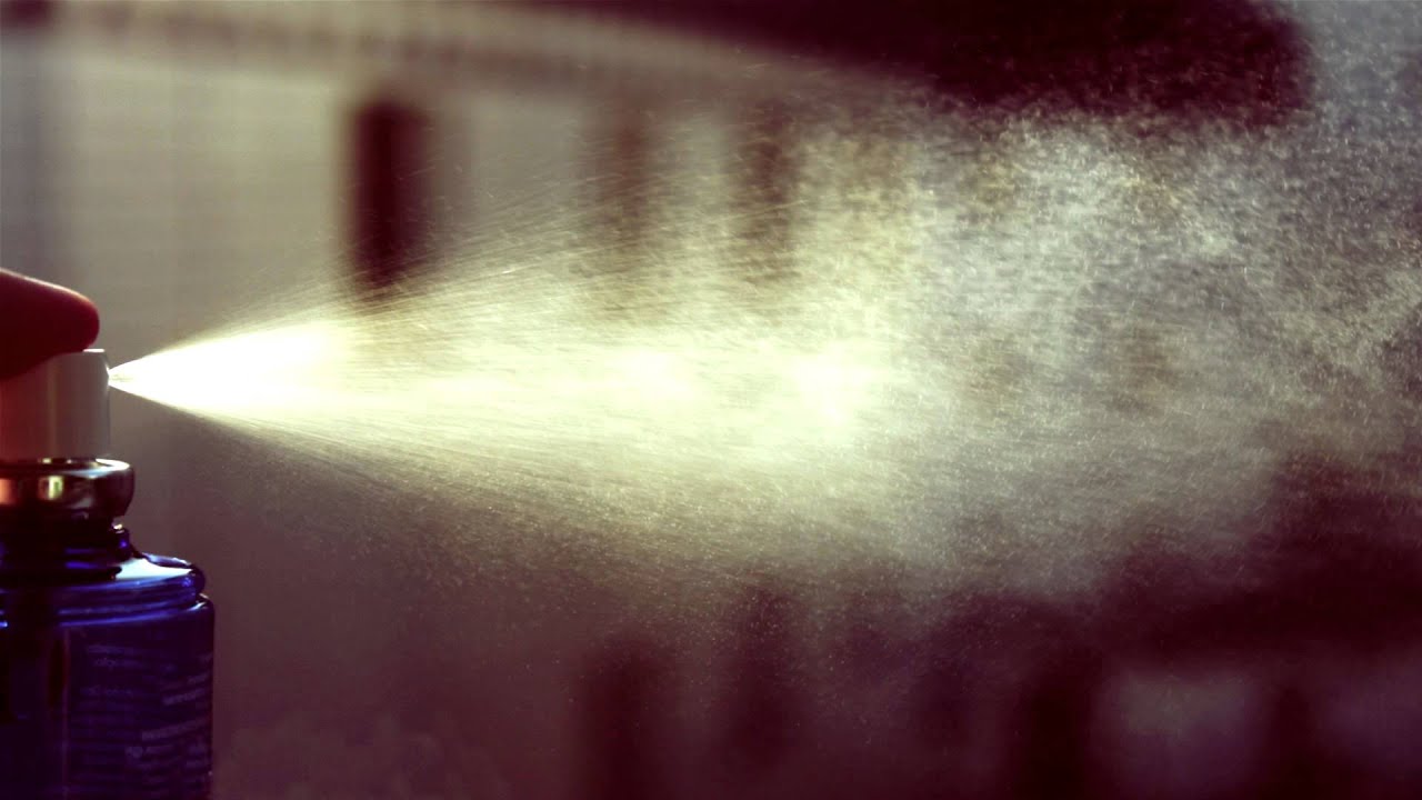 Spray Window Washer/ Spr&uuml;hen Fensterputzer/ Spryskiwanie płynem do szyb SOUND EFFECTS