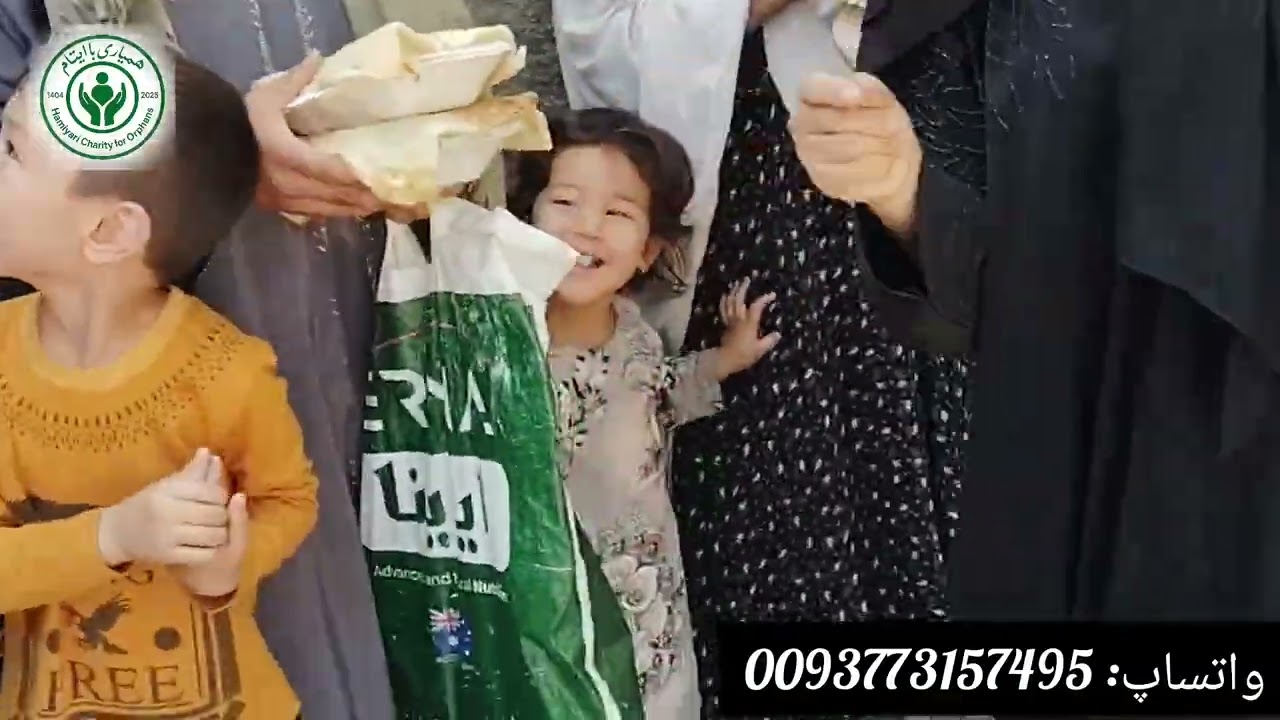 یک ذره غذا، یک عالمه مهربانی..... امروز کنار خانم های قوی و ساکت بودیم 🤝❤️ 