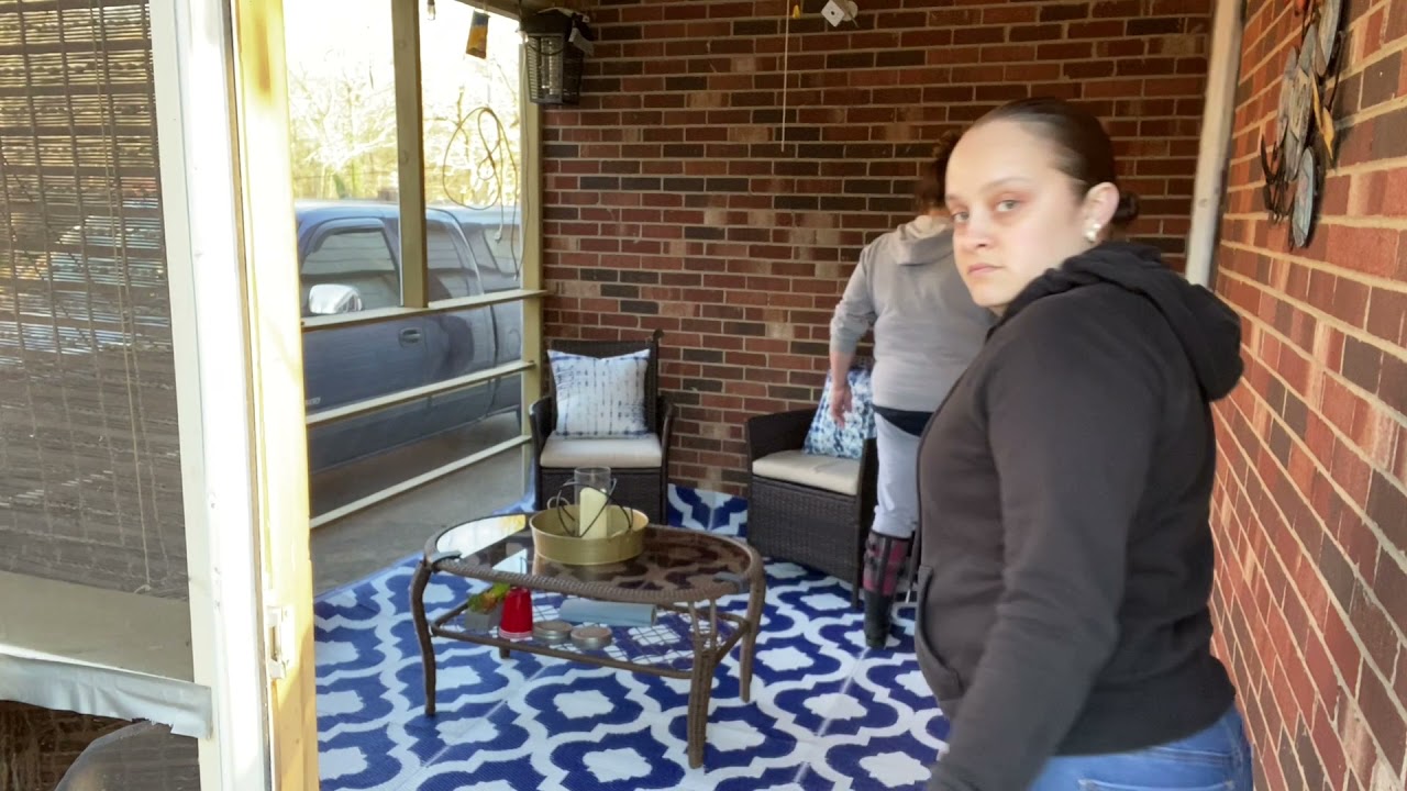 PATIO CLEAN AND DECORATE 2021