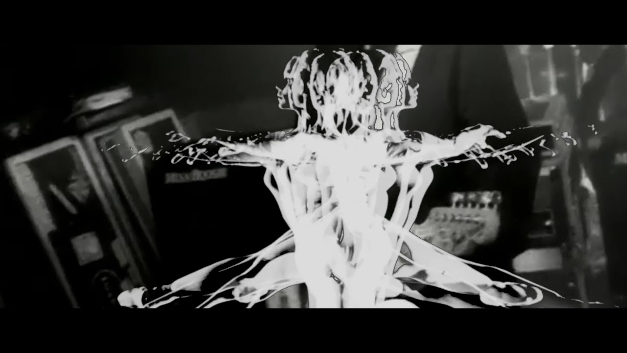 Mclix x 3lb4by - Me Parece Extraño (Official Visualizer)