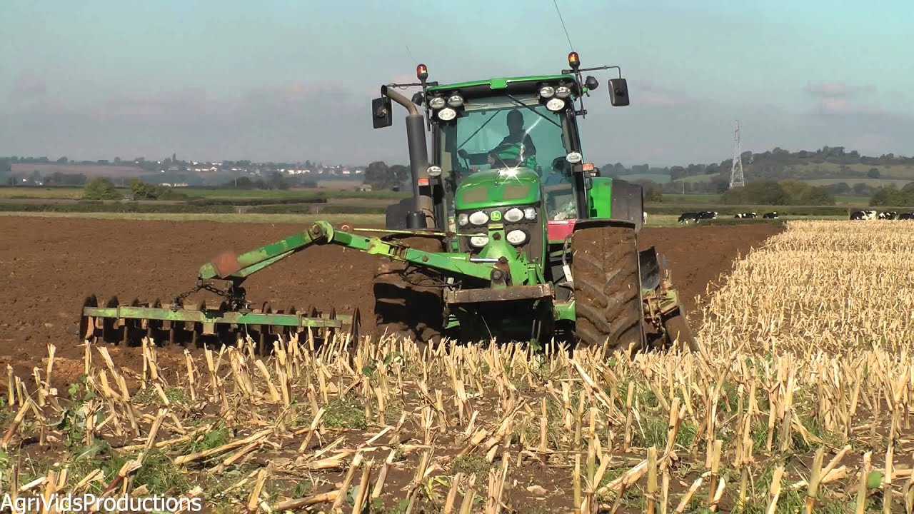 John Deere 7930 Ploughing With Front Furrow Press