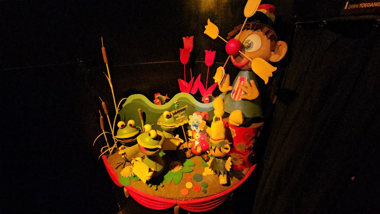 Carnaval festival in de mini efteling 2023