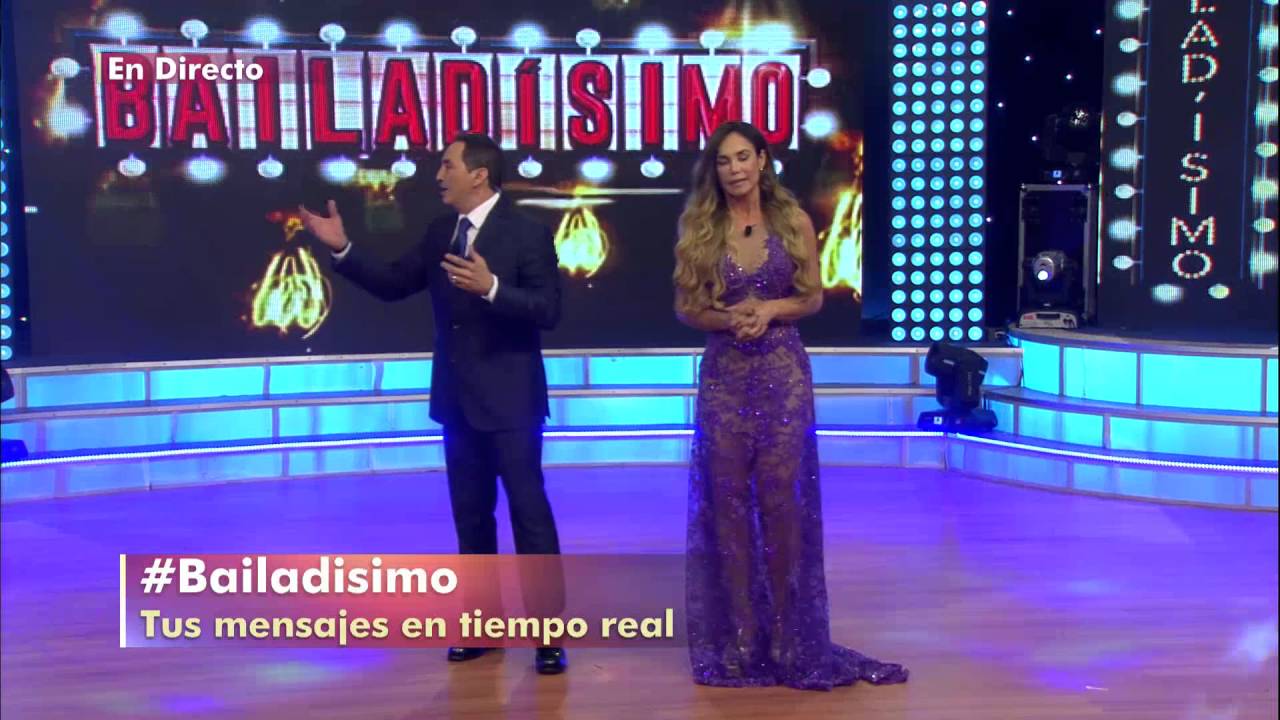 Yaret se desmaya en el escenario
