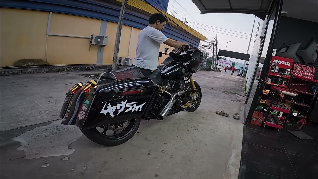 มาฟังเสียง ท่อ Trask  Big Sexy 2-1 exhaust Harley-Davidson  Road glide 