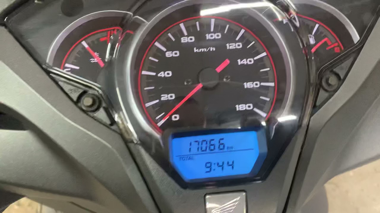 #Honda #sh300i замена масла #MOTUL 10w30mb