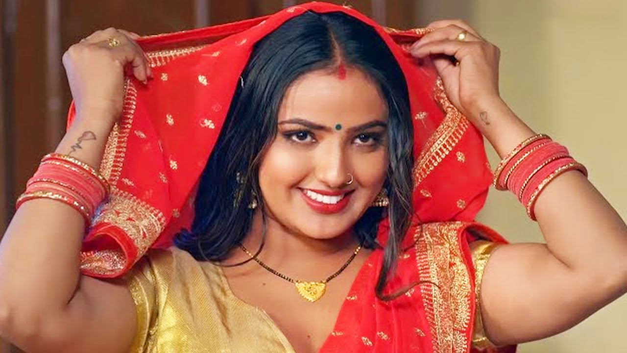 संस्कारी बहू | TOHFA | Shyna Khatri | गांव की कहानी | Hindi Web Series | New Ep 2025