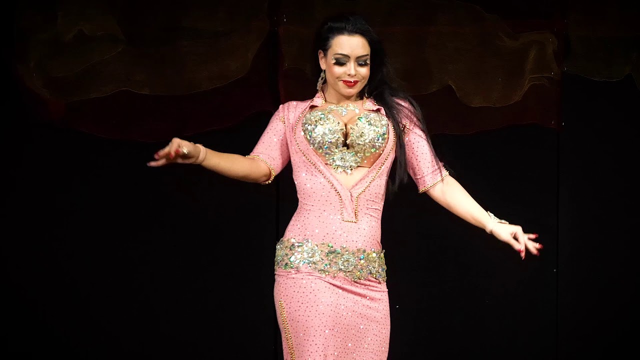 Suraiya Polish Bellydancer - Baladi Fun - Improvisation in pink;-)