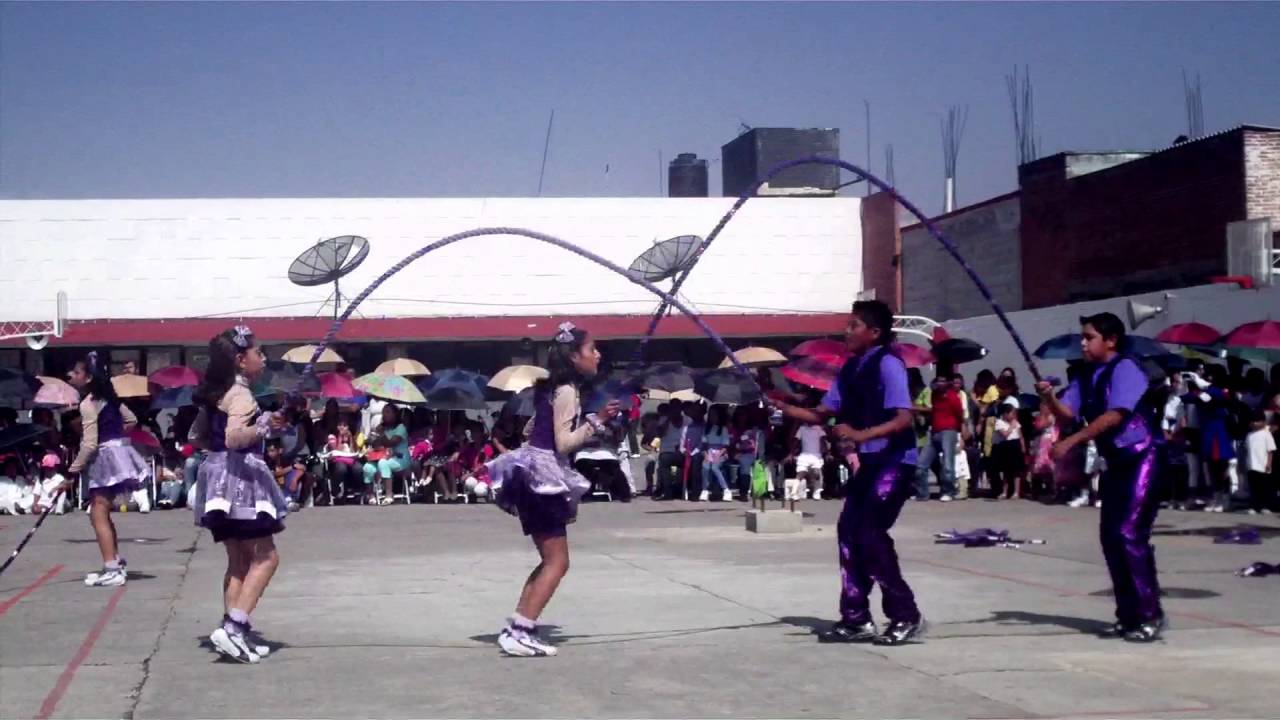 Copia de grupo salto con cuerda