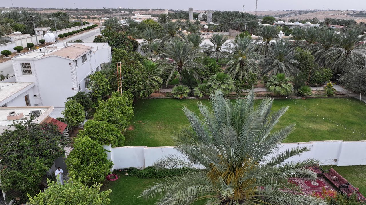 استراحة مبروكه النصيان الكبيرة للايجار حي الحقل الاخضر اللسيب غرب بريده  للحجز واتس اب 0541302999