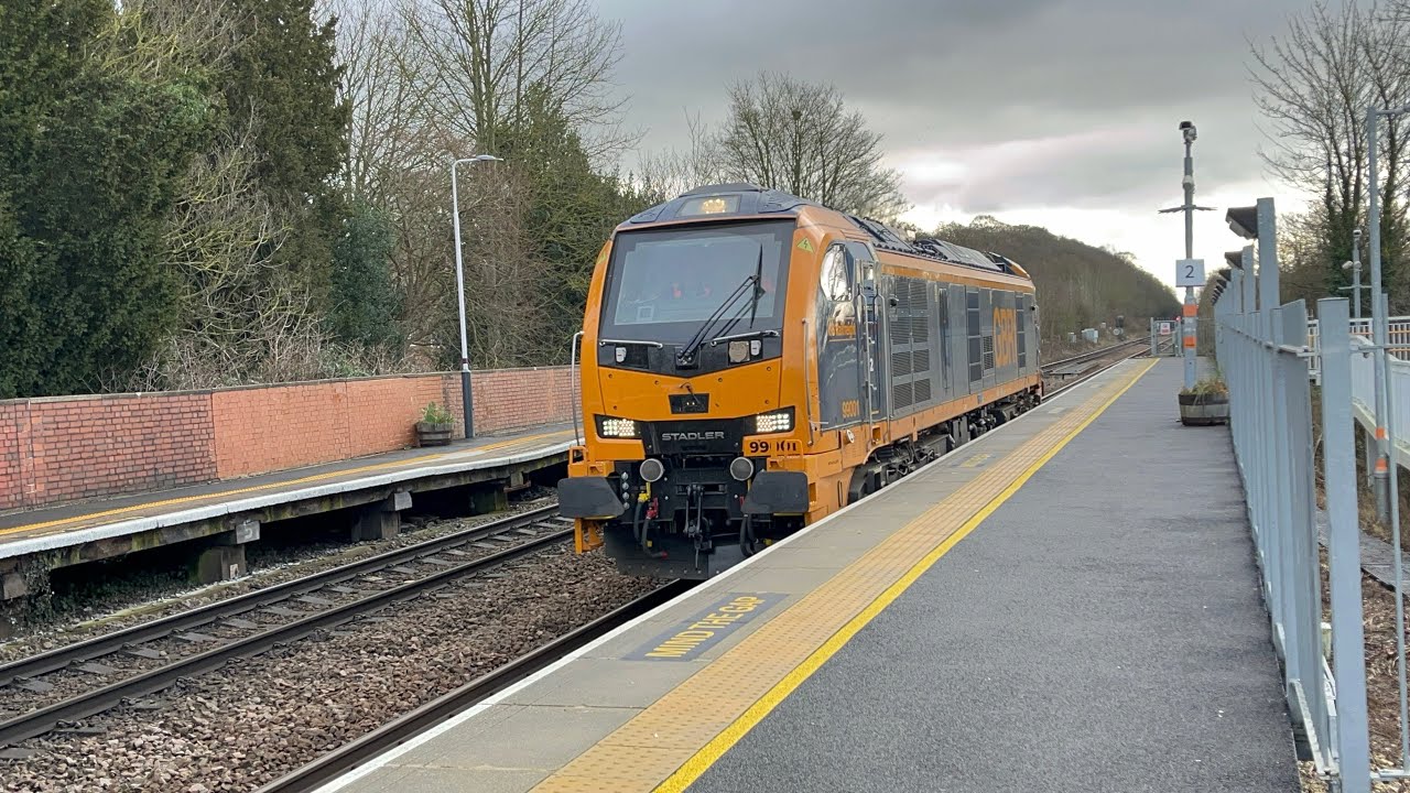 2 rare sightings 158791 1L41 Leeds to Lincoln & 99001 Stadler bimodal Lea Road 16/2/2026