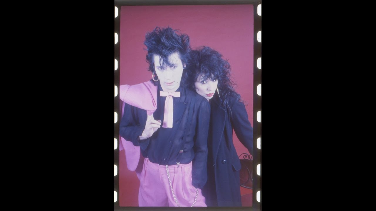 Johnny Thunders And The Oddballs Ft.Patti Palladin - Louie Louie/Baby It's You/Great Big Kiss.