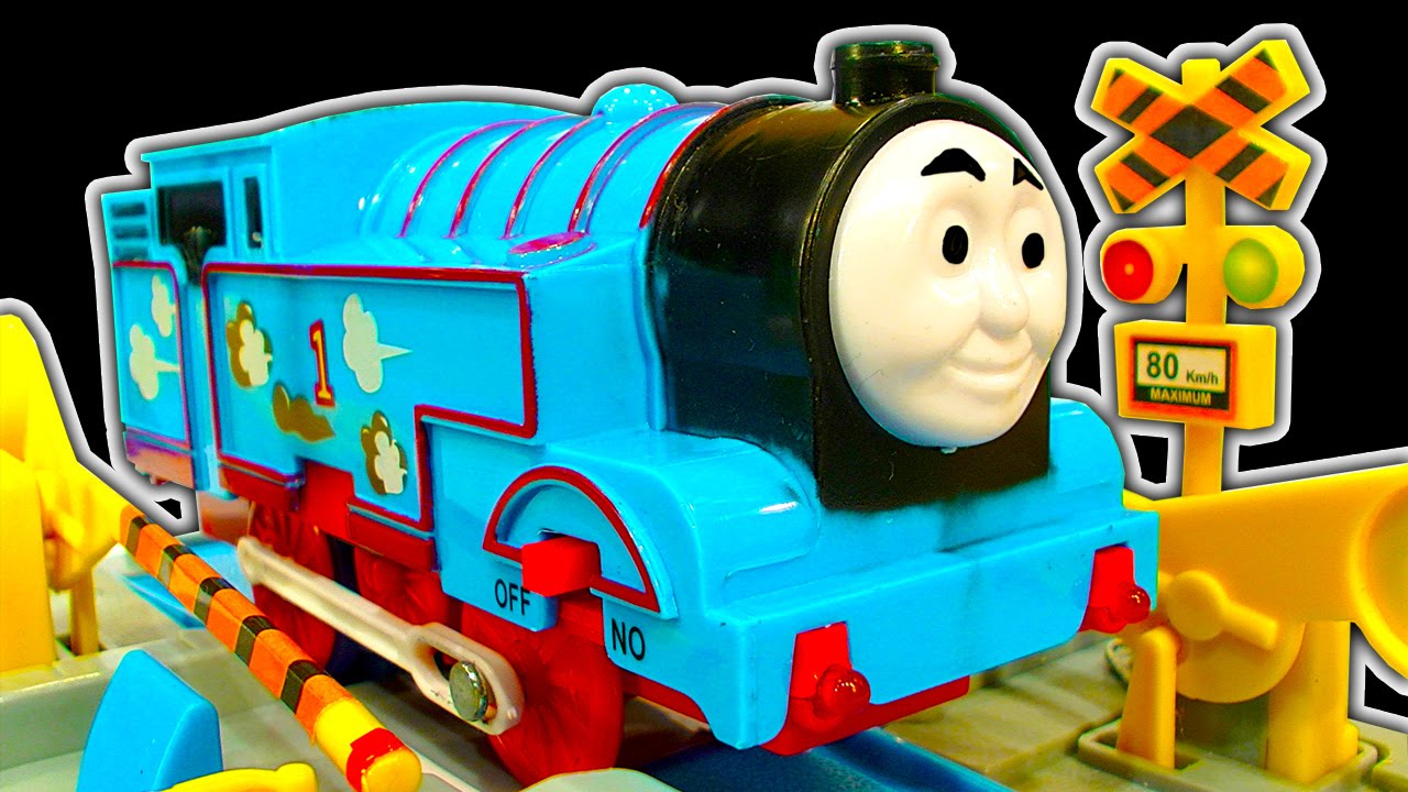 Thomas The Tank Dark Side Knock Off Toys Ep 12 Amazing TOMY Toy Train Set