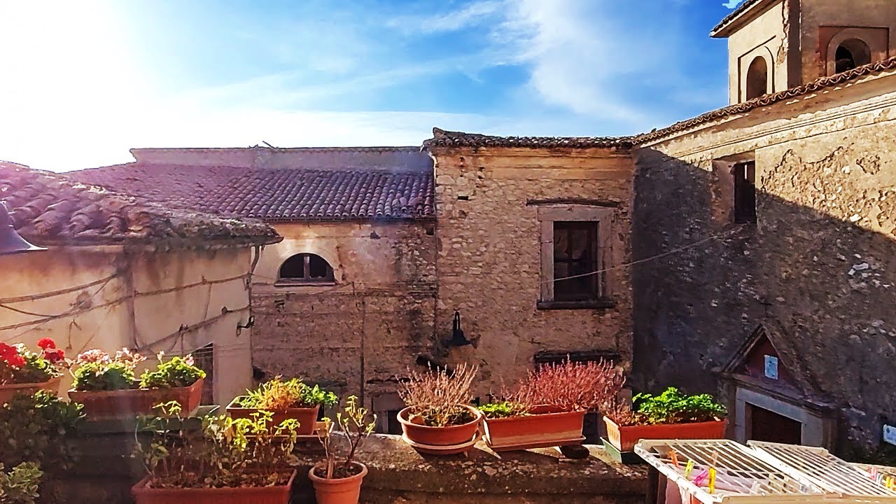 Walking Through Montasola - a Historical Town in Central Italy