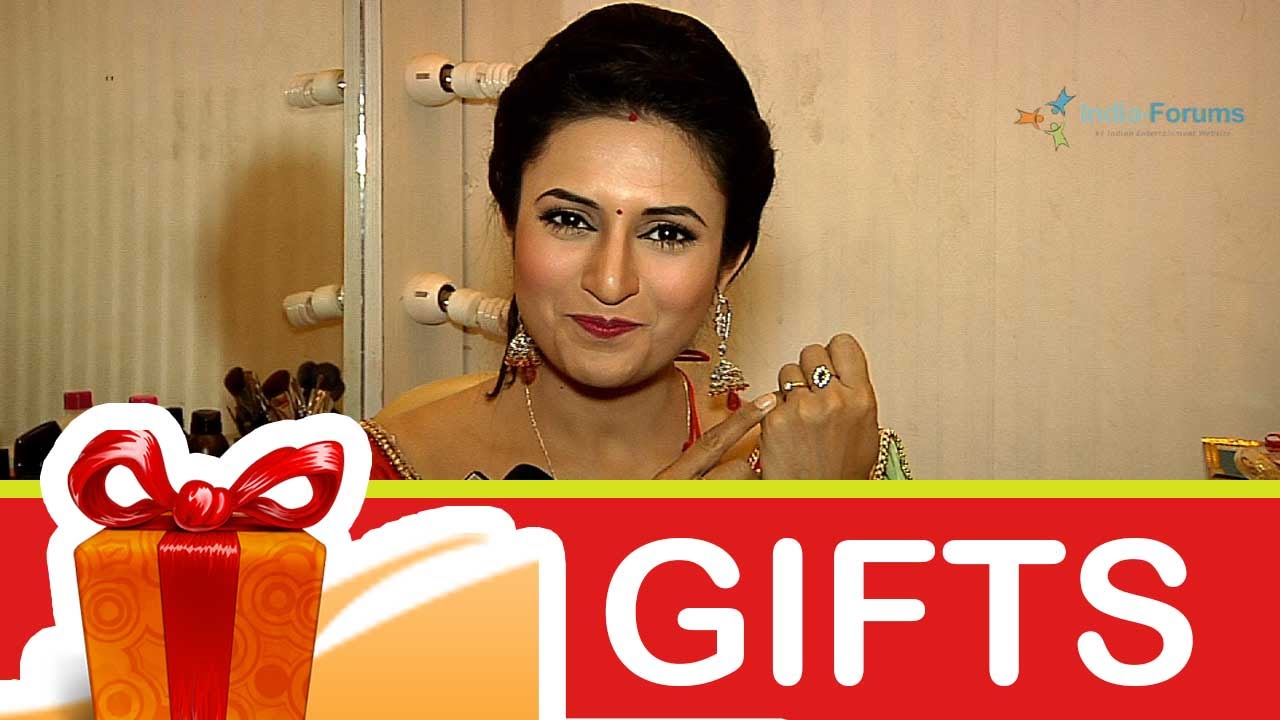 Divyanka Tripathi Gift Segment - Part 03