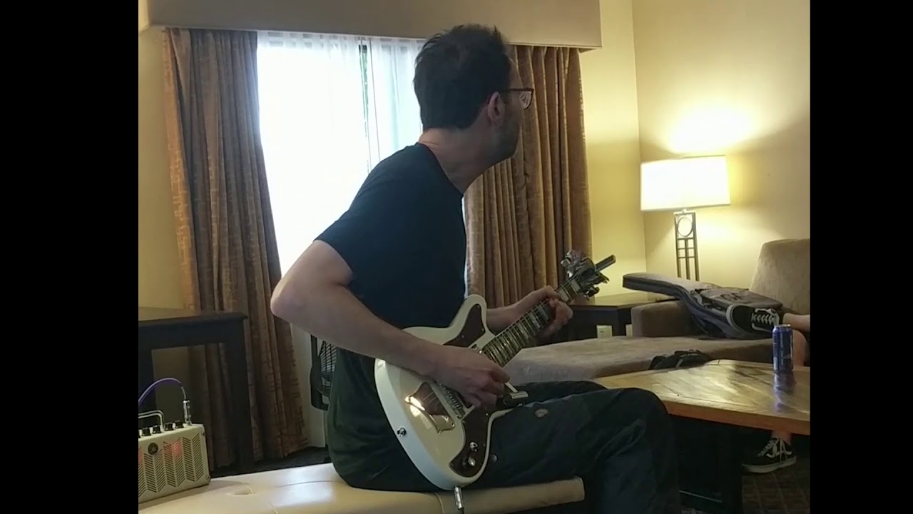 Paul Gilbert  - Blues For Rabbit (Playthrough)