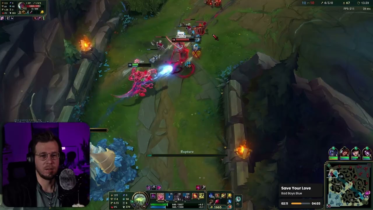 THE MOST CLUTCH PLAYS Daily Lol Stream Highlights #78