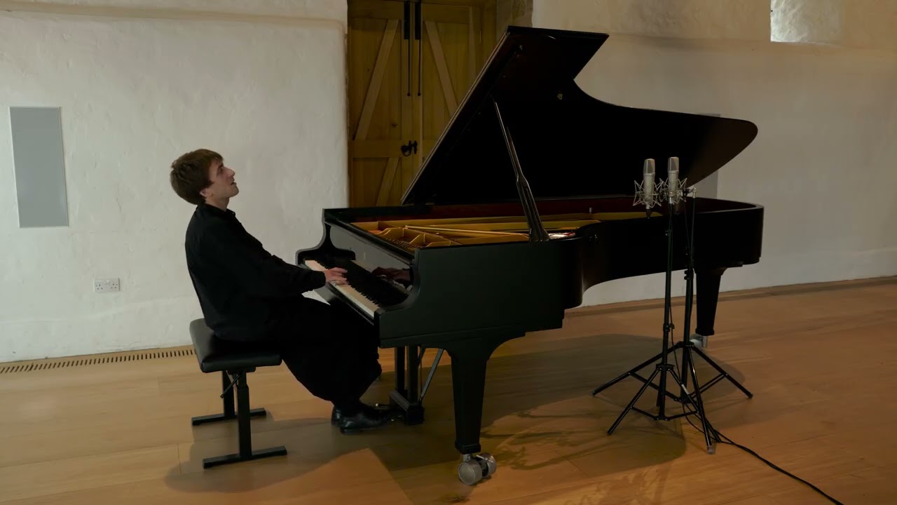 Haydn Sonata in E flat major, Hob XVI 49 (Henry Lewis)