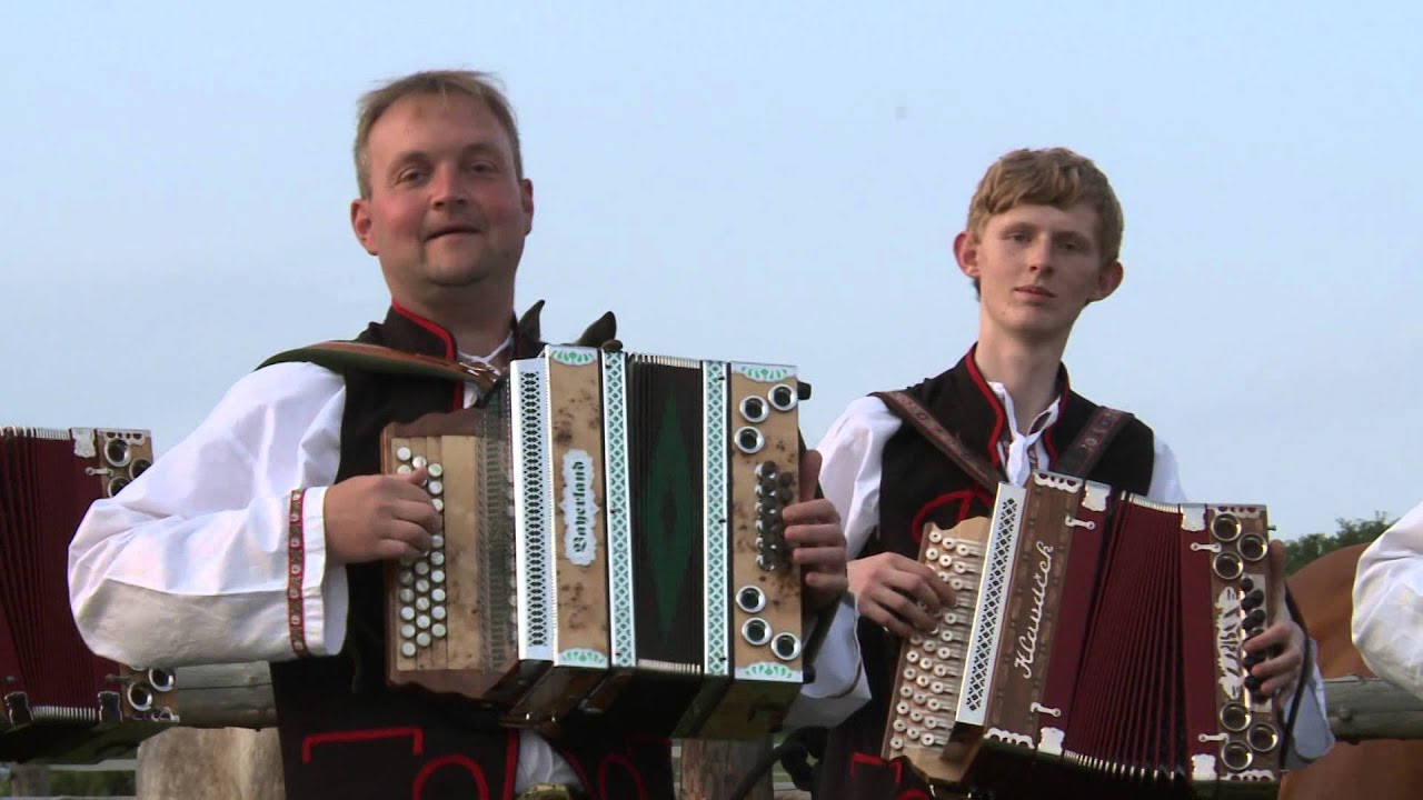 Krasňanci - Deti z Pirea