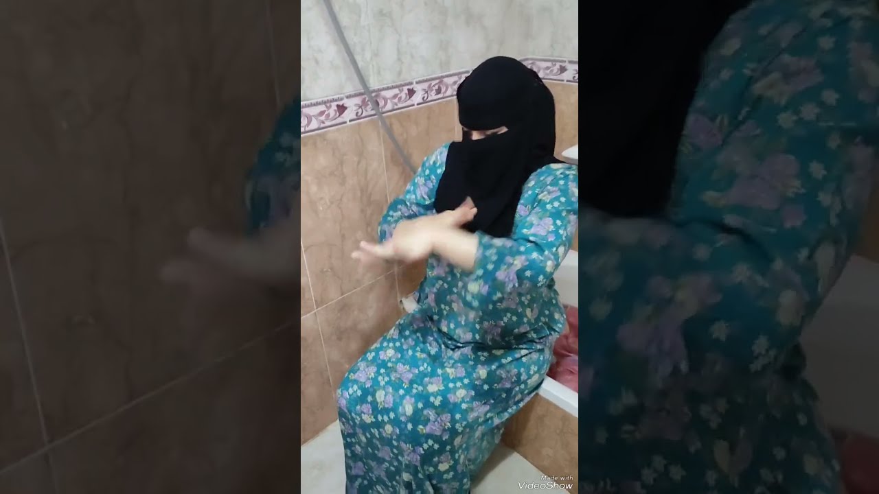 وفيها ايه لما اعمل بيبي على نفسي