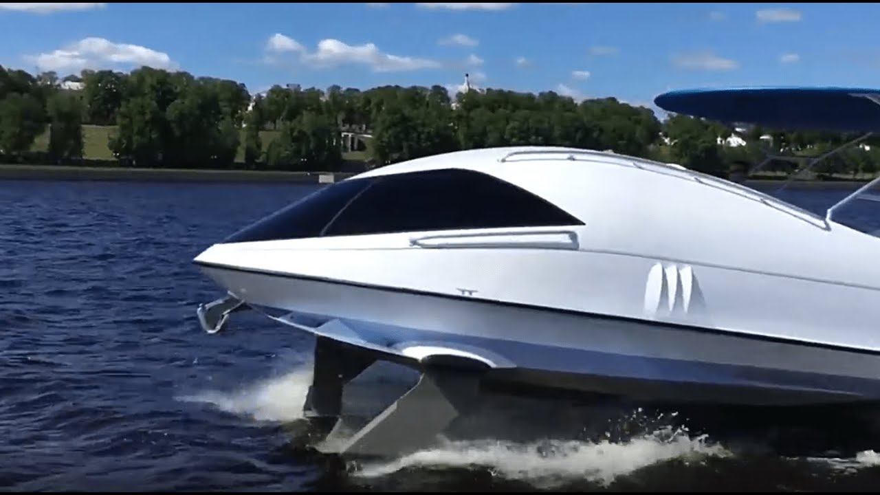 Glass bottom boat LOOKER 370. The latest addition to model line.