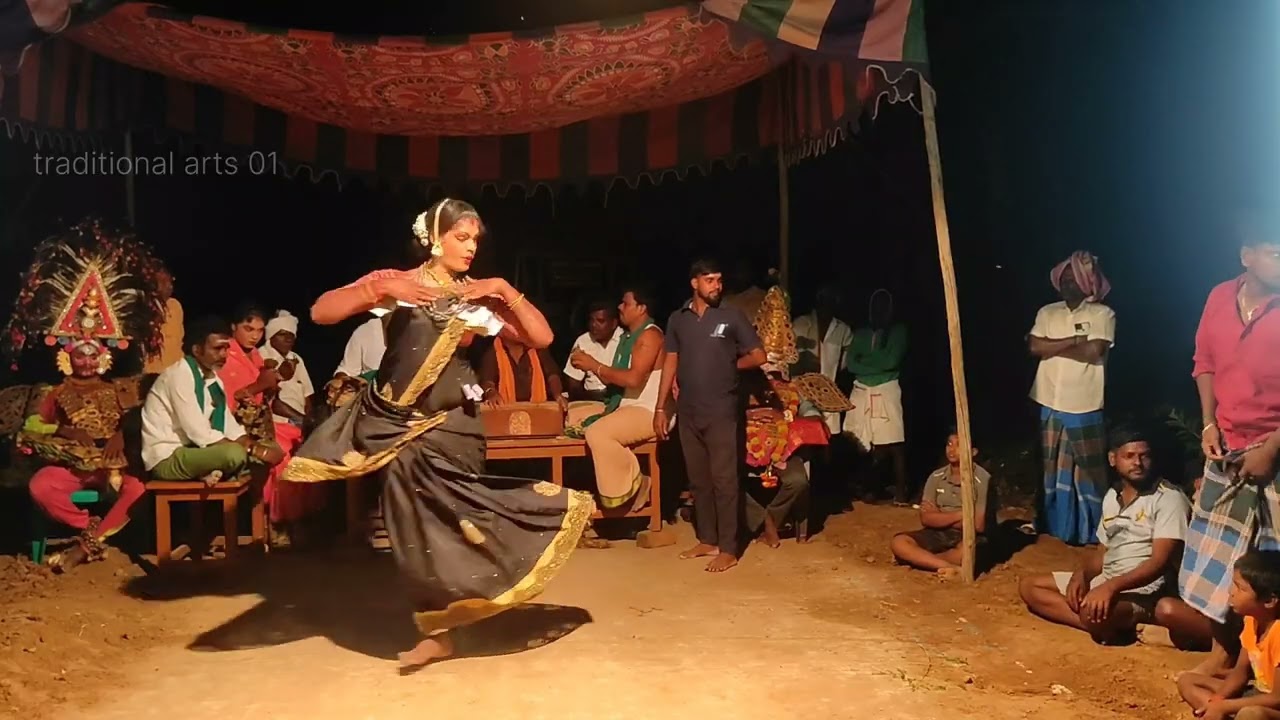 🧚அழகிய பெண்🥰 வேடத்தில்👉 சதீஷ்💃