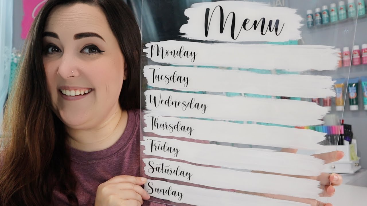 DIY Magnetic Acrylic Menu Board for Fridge / How To Make a Pretty Weekly Menu for Kitchen